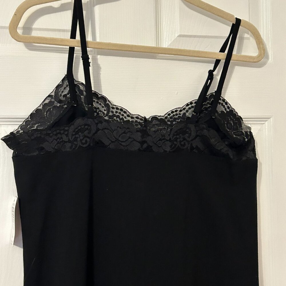 NWT Torrid Foxy Lace Trim V-Neck Cami - Black - Size - Picture 9 of 9